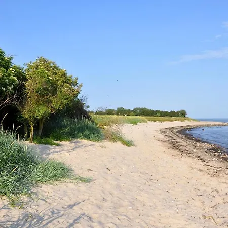 Burg Und Burgstaaken Quistorf 1 * Femern